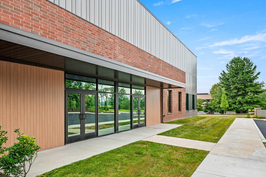 More Photos Of 713 Haywood Dr, Exton Light Distribution For Lease