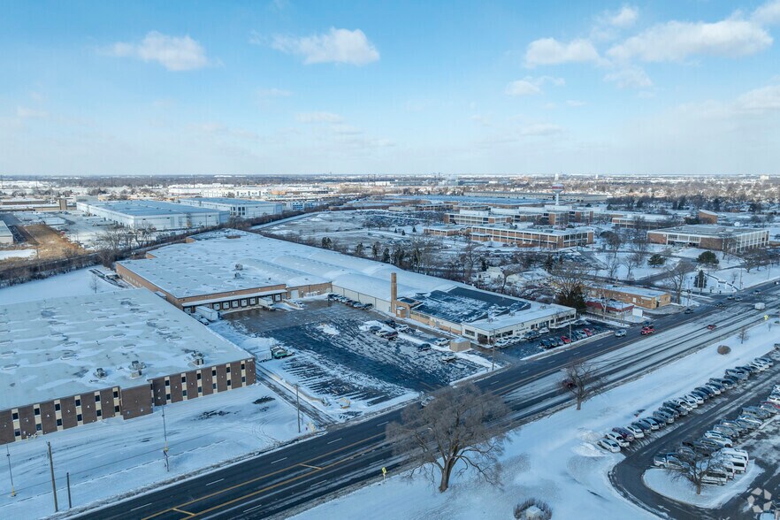 More Photos Of 1900 N 5th Ave, River Grove Warehouse For Lease