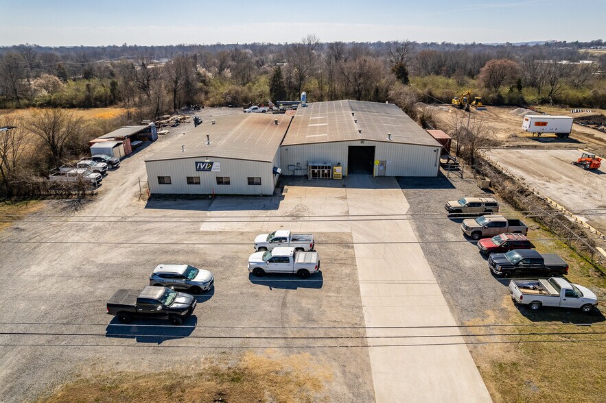 Primary Photo Of 2601 W Shawnee St, Muskogee Manufacturing For Sale