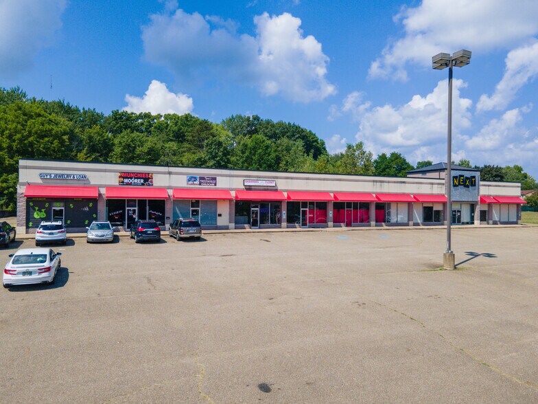 More Photos Of 2052-2070 Romig Rd, Akron Storefront For Sale