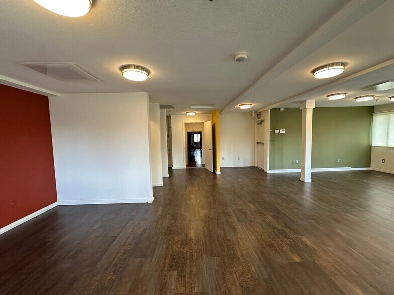 More Photos Of 1800 El Camino Real, Menlo Park Office For Sale