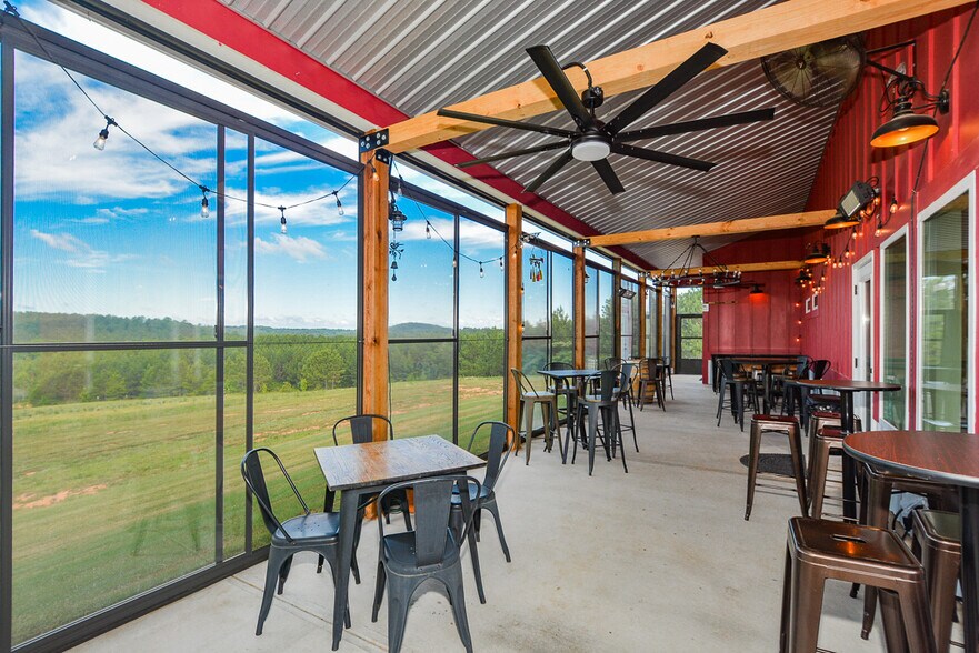 More Photos Of 119 Inland Dr, Talking Rock Winery Vineyard For Sale