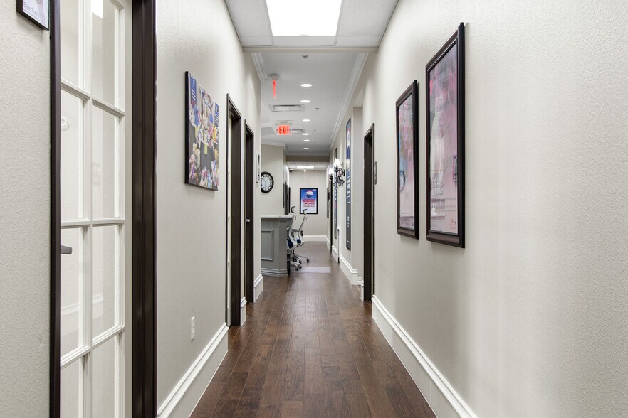 More Photos Of 301 S Watters Rd, Allen Office For Lease