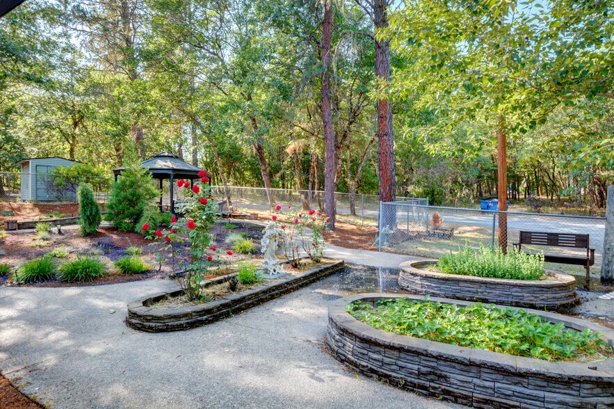 More Photos Of 625 Barbara Drive, Grants Pass Assisted Living For Sale