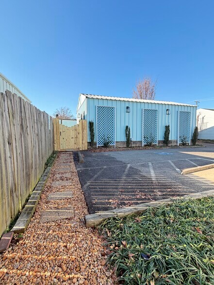 More Photos Of 308B Granite Ave, Richmond Loft Creative Space For Lease