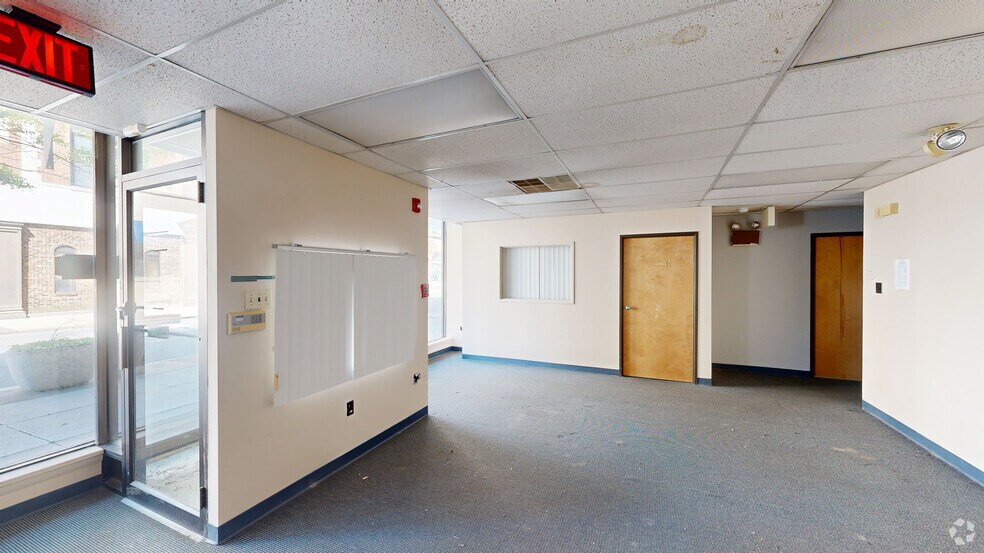 More Photos Of 17 S New York Ave, Atlantic City Parking Garage For Sale