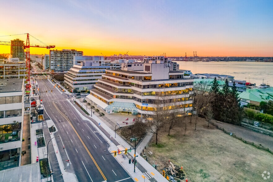 More Photos Of 221 W Esplanade, North Vancouver Office For Lease