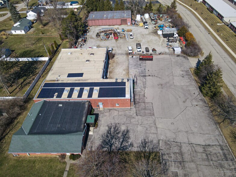 More Photos Of 3946 Indian Ripple Rd, Dayton Warehouse For Lease