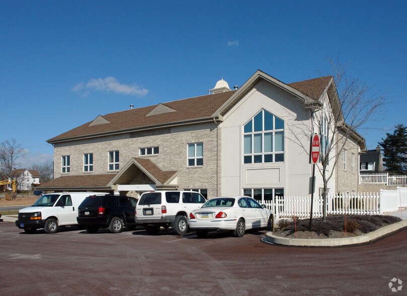 More Photos Of 1570 Sumneytown Pike, Lansdale Medical For Sale