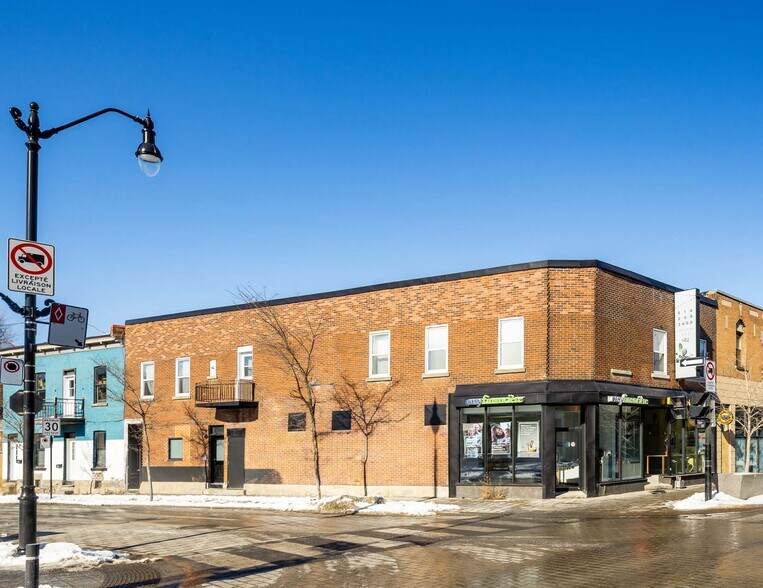 Primary Photo Of 3491-3493 Notre-Dame Rue O, Montréal Apartments For Sale