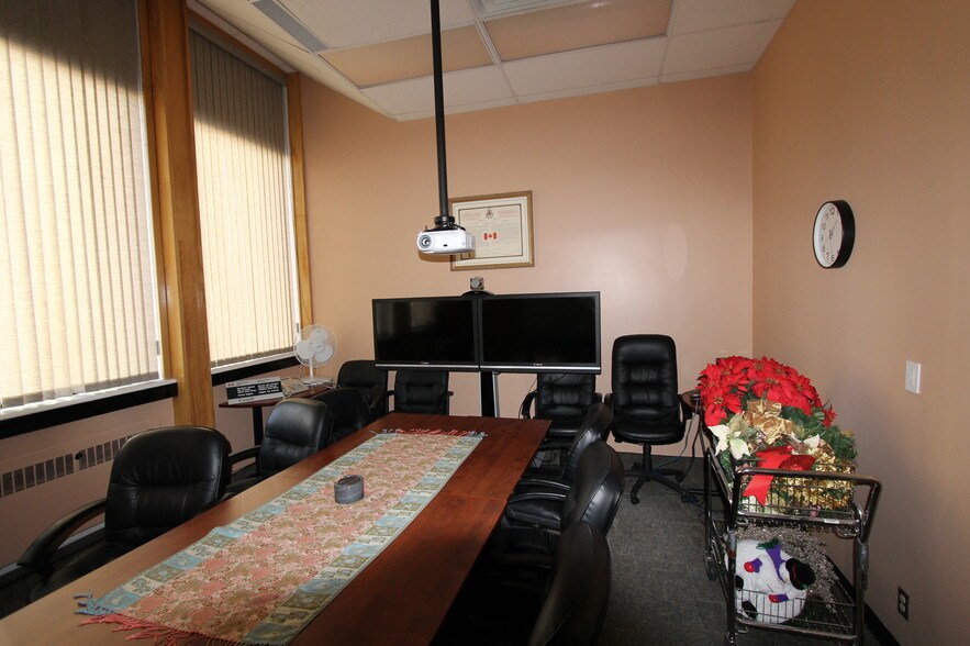 More Photos Of 4909 50 St, Red Deer Office For Lease