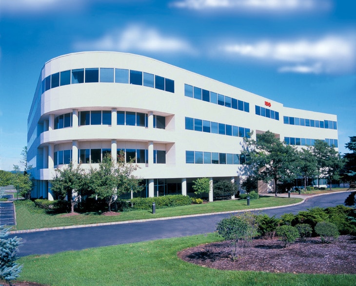 More Photos Of 155 Passaic Ave, Fairfield Office For Lease