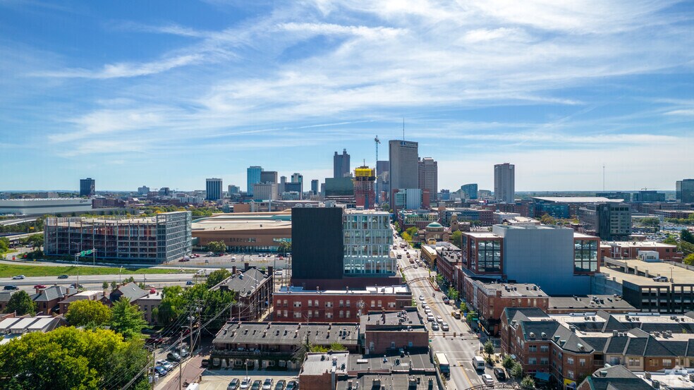 More Photos Of 700 N High St, Columbus Storefront Retail Residential For Lease