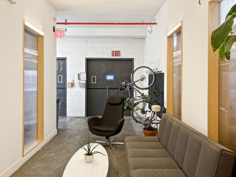 More Photos Of 51-02 21st St, Long Island City Coworking Space
