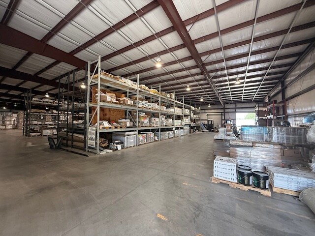 More Photos Of 3890 A Pasco St, Pensacola Unknown For Lease