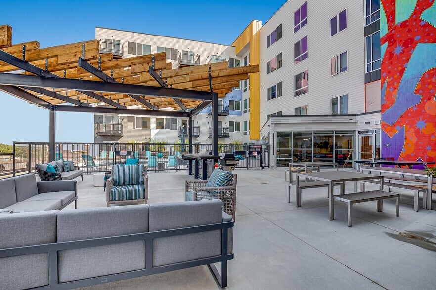 More Photos Of 2065 S Cherokee St, Denver Apartments For Lease