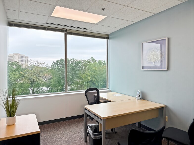 More Photos Of 4 Research Dr, Shelton Office For Lease