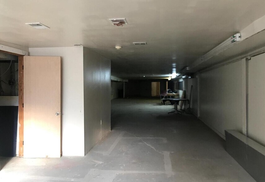 More Photos Of 3824-3830 N Broad St, Philadelphia Storefront Retail Office For Sale