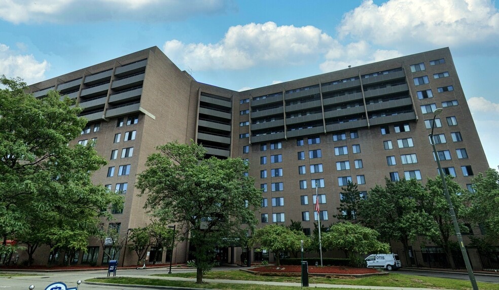 More Photos Of 4 E Alexandrine St, Detroit Apartments For Lease