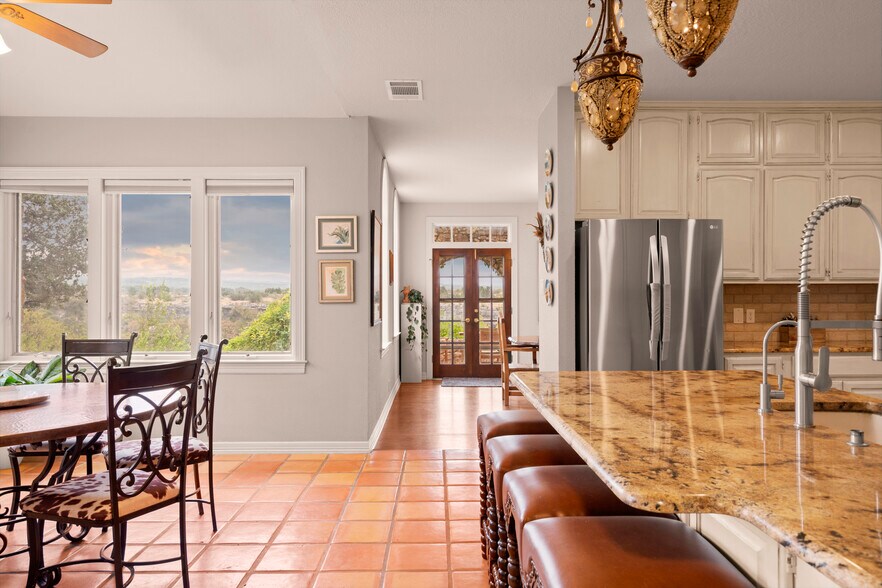 More Photos Of 5229 Hupedo Ranch Rd, Spicewood Specialty For Sale