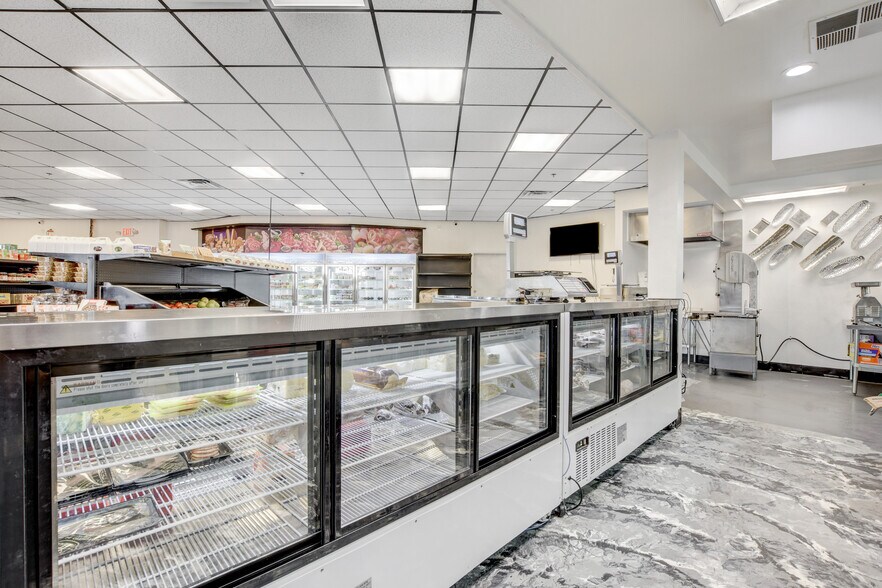 More Photos Of 4375 S Buffalo Dr, Las Vegas Storefront Retail Office For Sale