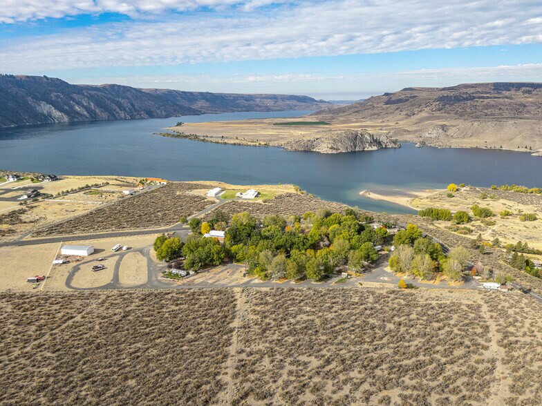 More Photos Of 44892 State Route 21 N, Wilbur Trailer Camper Park For Sale