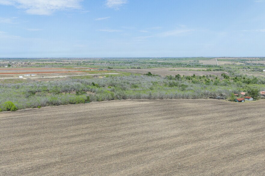 More Photos Of 5340 Dreibrodt St, San Marcos Land For Sale
