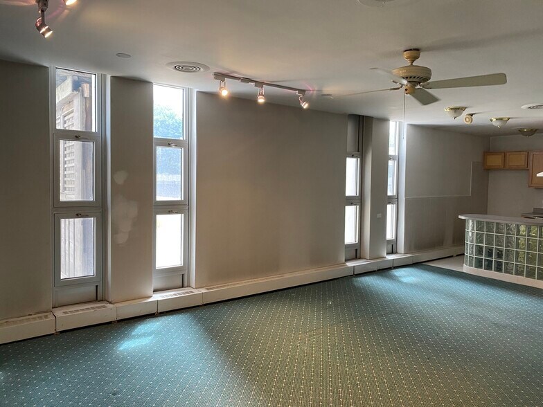 More Photos Of 4250 N Marine Dr, Chicago Apartments For Sale