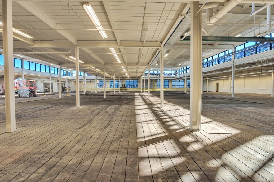 More Photos Of 100 Prescott St, Worcester Warehouse For Lease