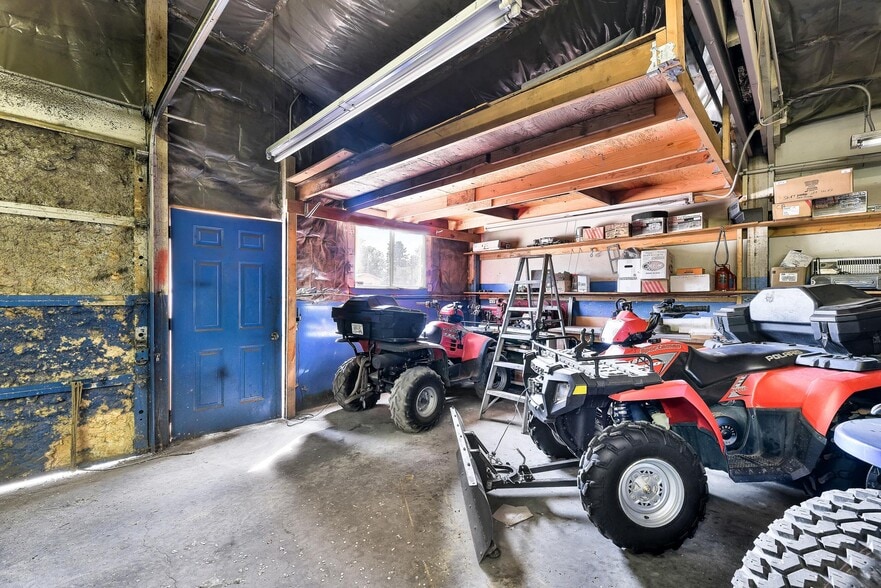 More Photos Of 30 S Latah St, Boise Auto Repair For Sale