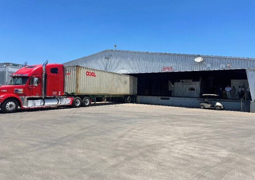More Photos Of 8600 S Central Expy, Dallas Industrial For Sale