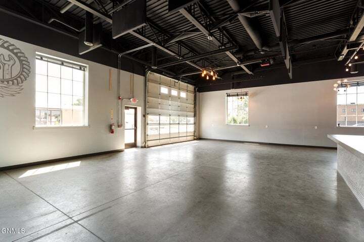 More Photos Of 213 11th St W, Williston Restaurant For Sale