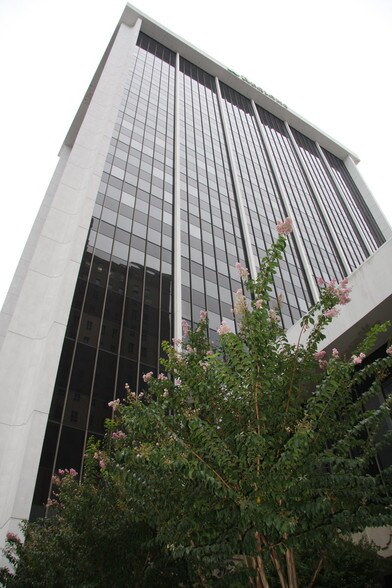 More Photos Of 210 E Capitol St, Jackson Office For Lease