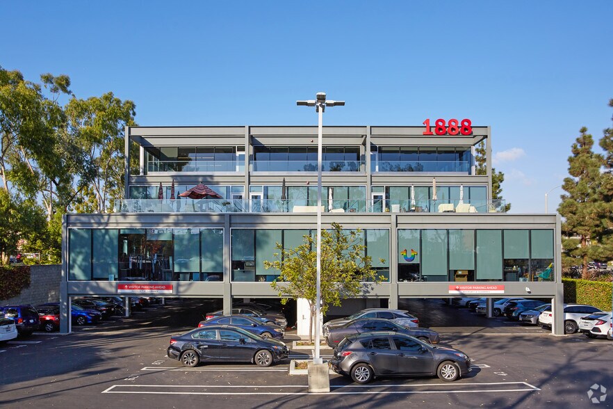 More Photos Of 1888 Rosecrans Ave, Manhattan Beach Office For Lease