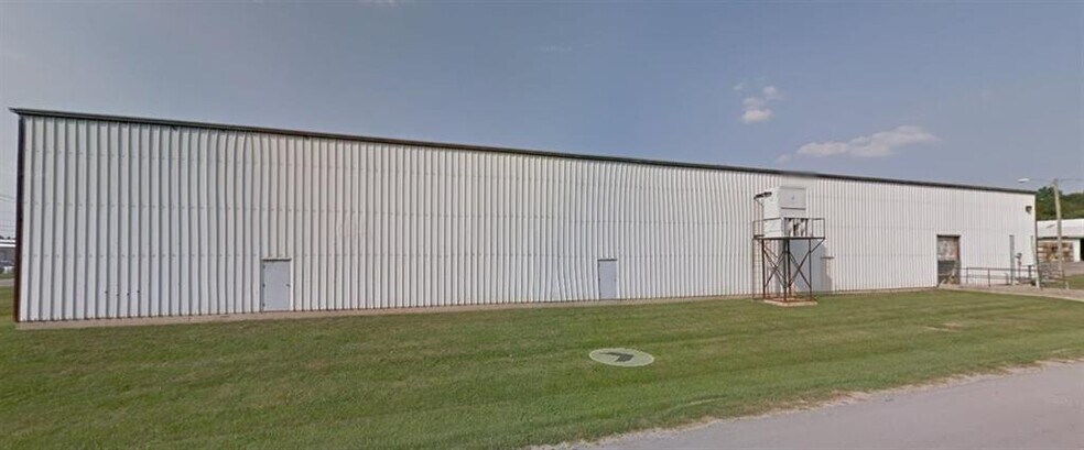 More Photos Of 11340 W 450 S, Dunkirk Warehouse For Lease
