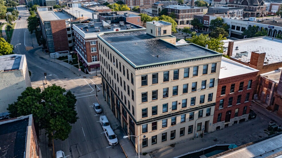More Photos Of 20 Forest Ave, Fond Du Lac Apartments For Sale