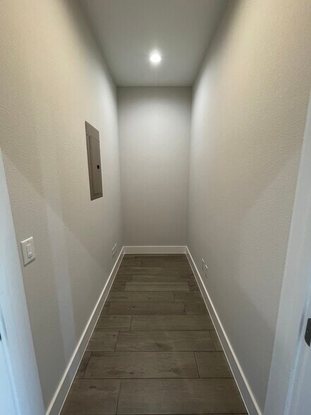 More Photos Of 2951 FM 1460, Georgetown Office For Sale