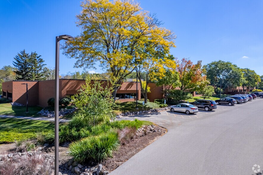 More Photos Of 120 Bishops Way, Brookfield Office For Lease