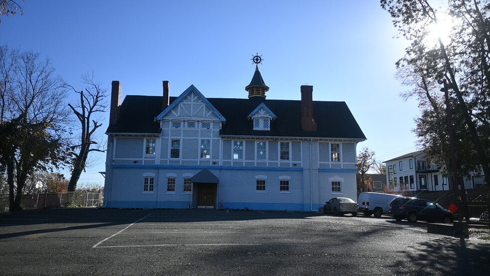 Primary Photo Of 2715-2725 22nd St NE, Washington Religious Facility For Sale