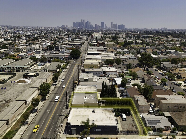 More Photos Of 3006-3012 W Pico Blvd, Los Angeles Storefront Retail Office For Sale