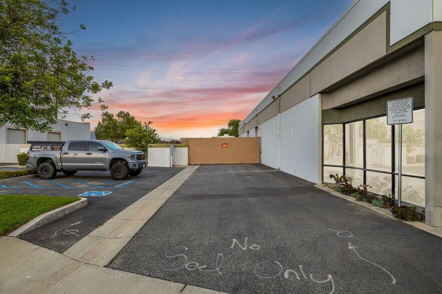 More Photos Of 859 Meridian St, Irwindale Warehouse For Sale