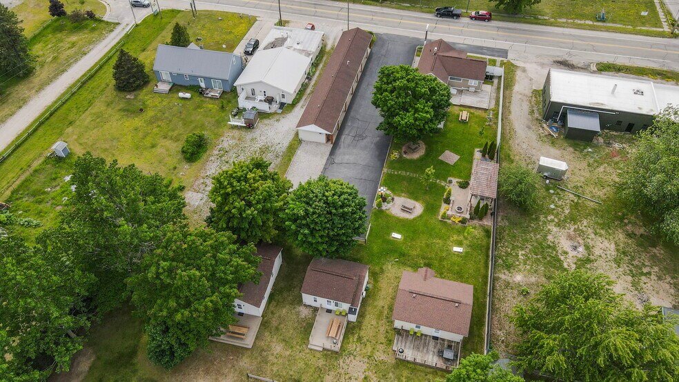 More Photos Of 17229 Northwood Hwy, Arcadia Hotel For Sale