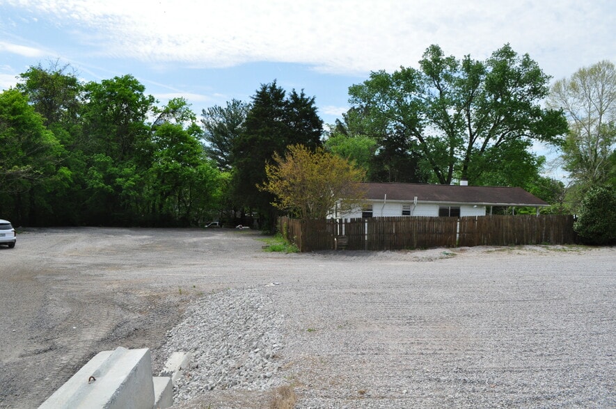 More Photos Of 7250 Rutledge Pike, Knoxville Land For Sale