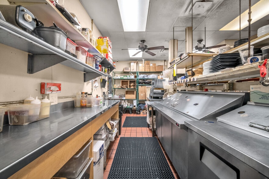 More Photos Of 21316 Saint Andrews Blvd, Boca Raton Restaurant For Sale