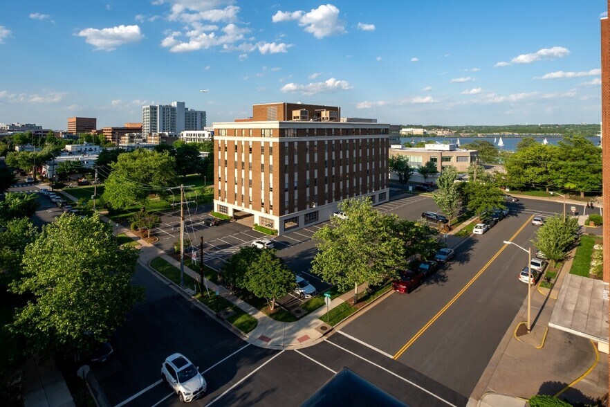 More Photos Of 700 N Fairfax St, Alexandria Office For Lease