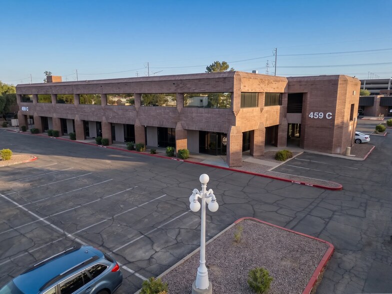 More Photos Of 459 N Gilbert Rd, Gilbert Unknown For Lease