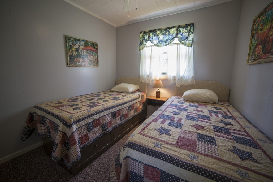 More Photos Of 201 Roses Hill Rd, Richfield Springs Hotel For Sale