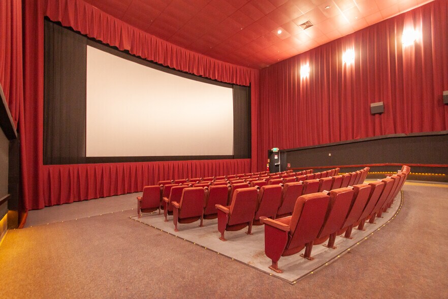 More Photos Of 2111 E University Dr, Auburn Movie Theatre For Sale