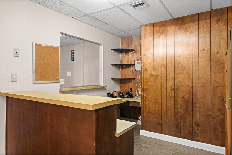 More Photos Of 2089 Vale Rd, San Pablo Office For Sale