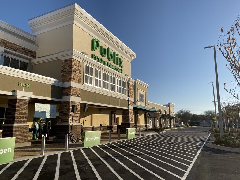 More Photos Of 13556 Highway 69 N, Northport Supermarket For Lease